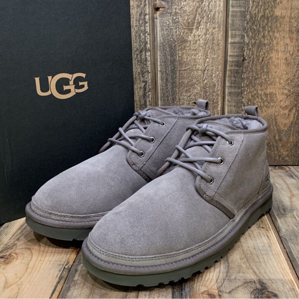 Grey neumal Casual sheep wool lined Uggs
